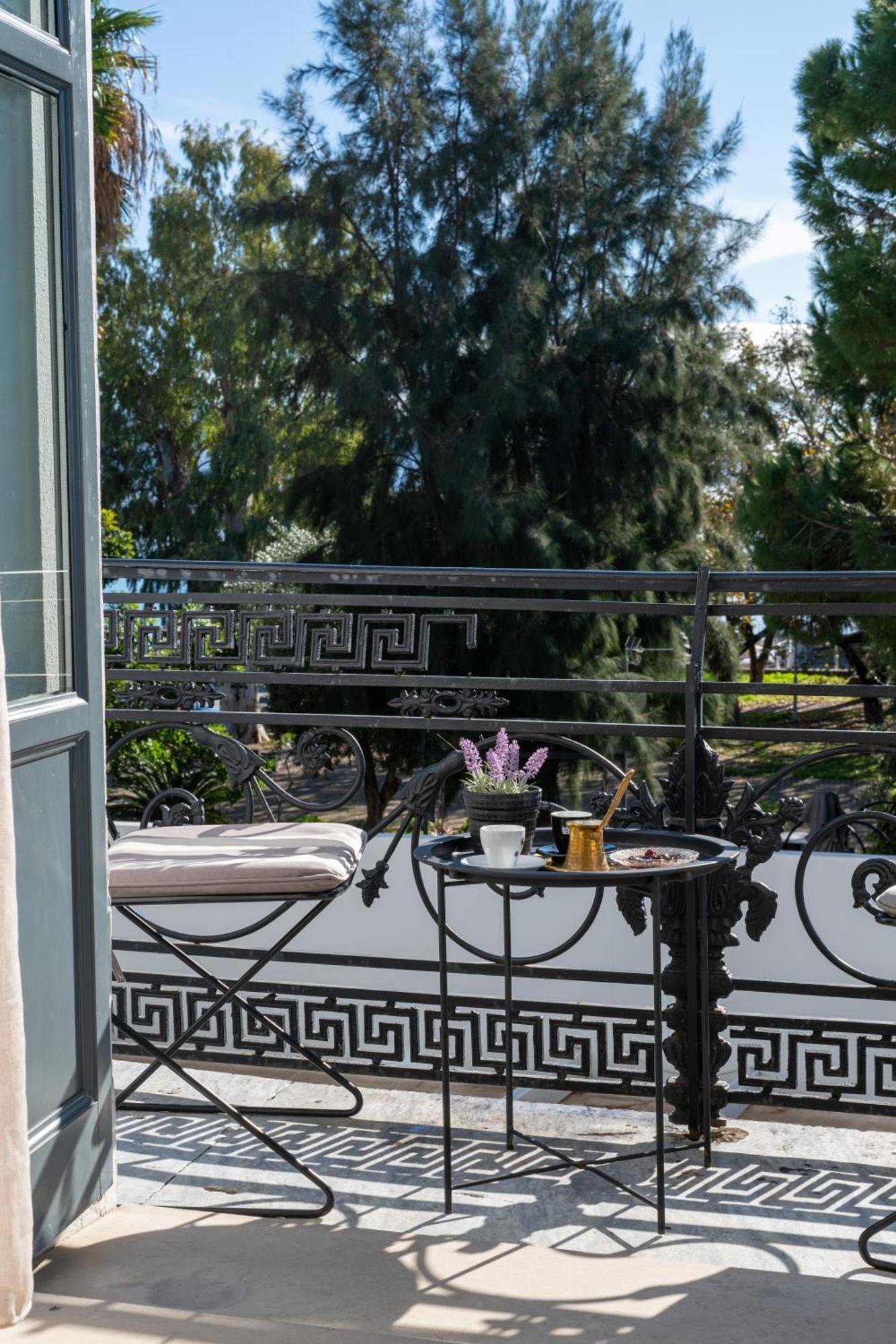 Panellinion Luxury Rooms Kalamata Dış mekan fotoğraf