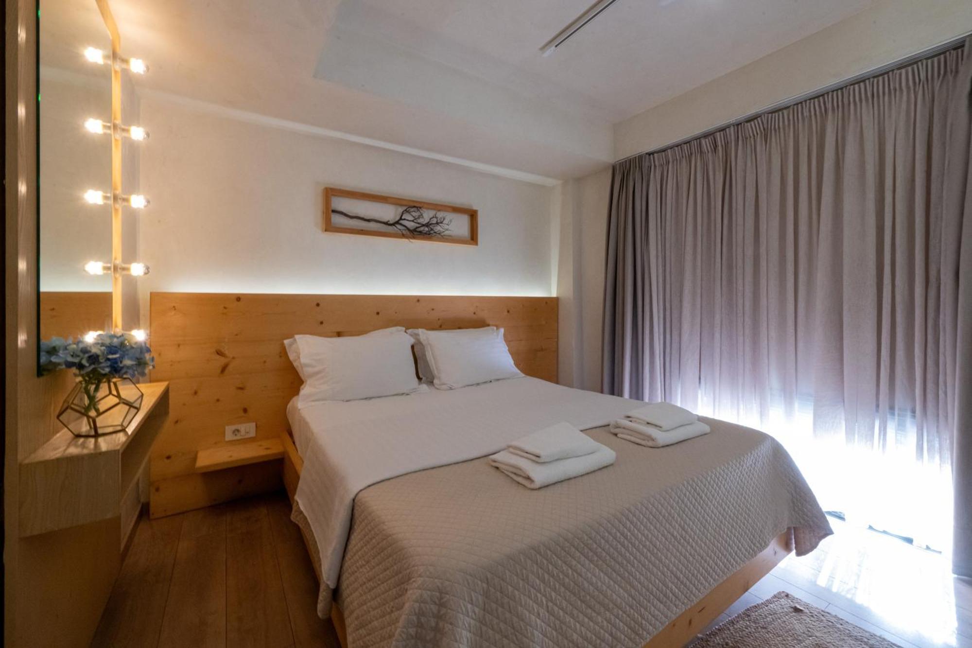Panellinion Luxury Rooms Kalamata Dış mekan fotoğraf