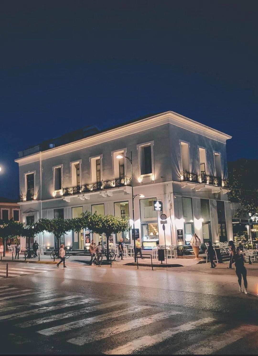 Panellinion Luxury Rooms Kalamata Dış mekan fotoğraf