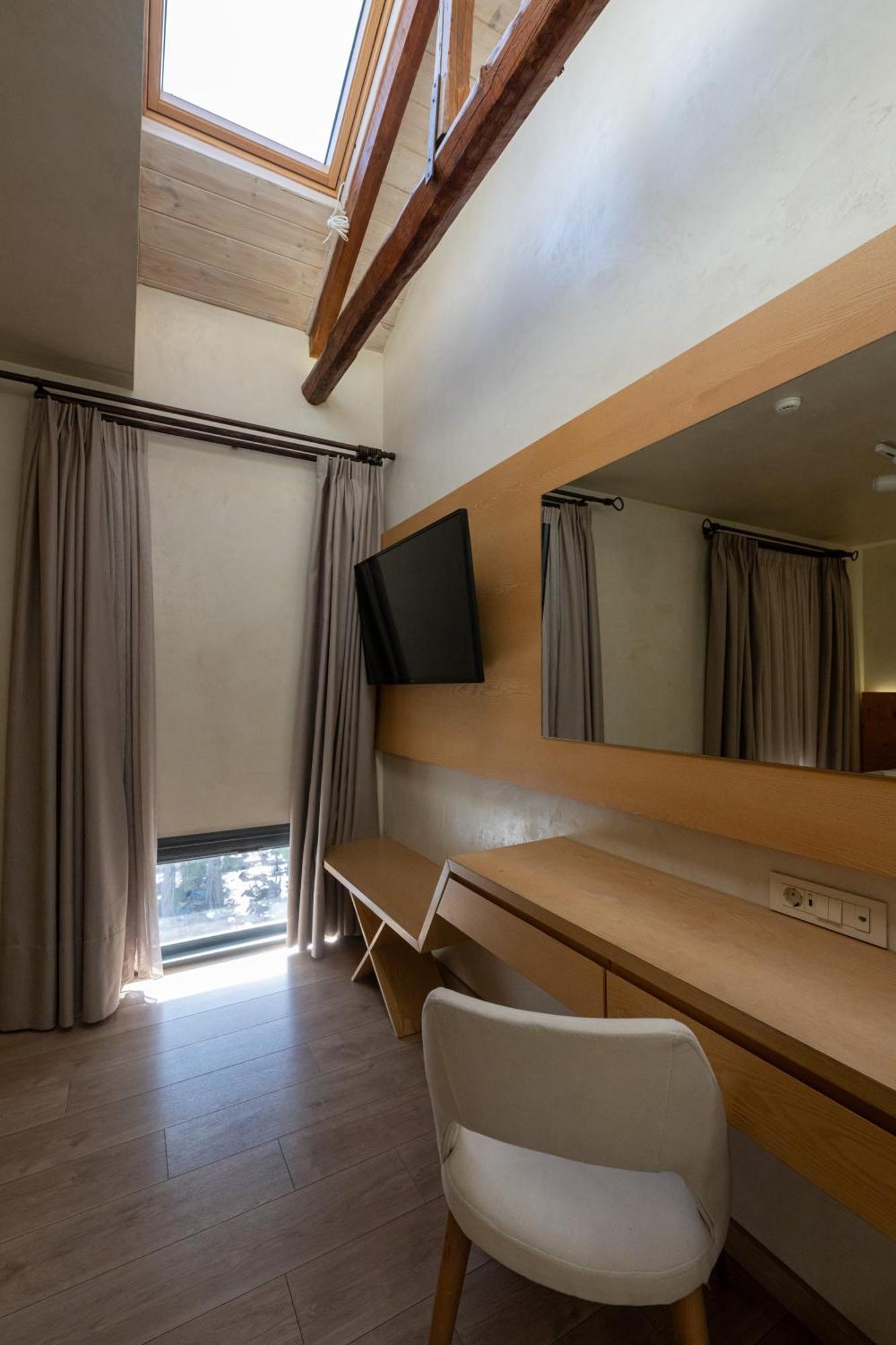Panellinion Luxury Rooms Kalamata Dış mekan fotoğraf